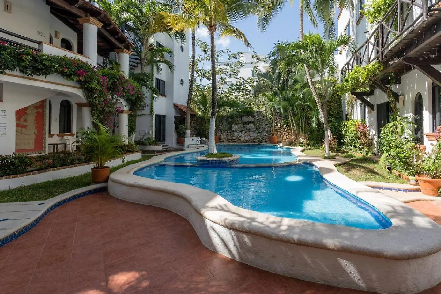 Sweet Studio Downtown With Pool Stepsto Mamitas Beach Playa del Carmen